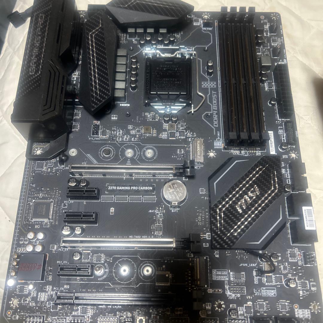 MSI Z370 GAMING PRO CARBON ATXマザーボード