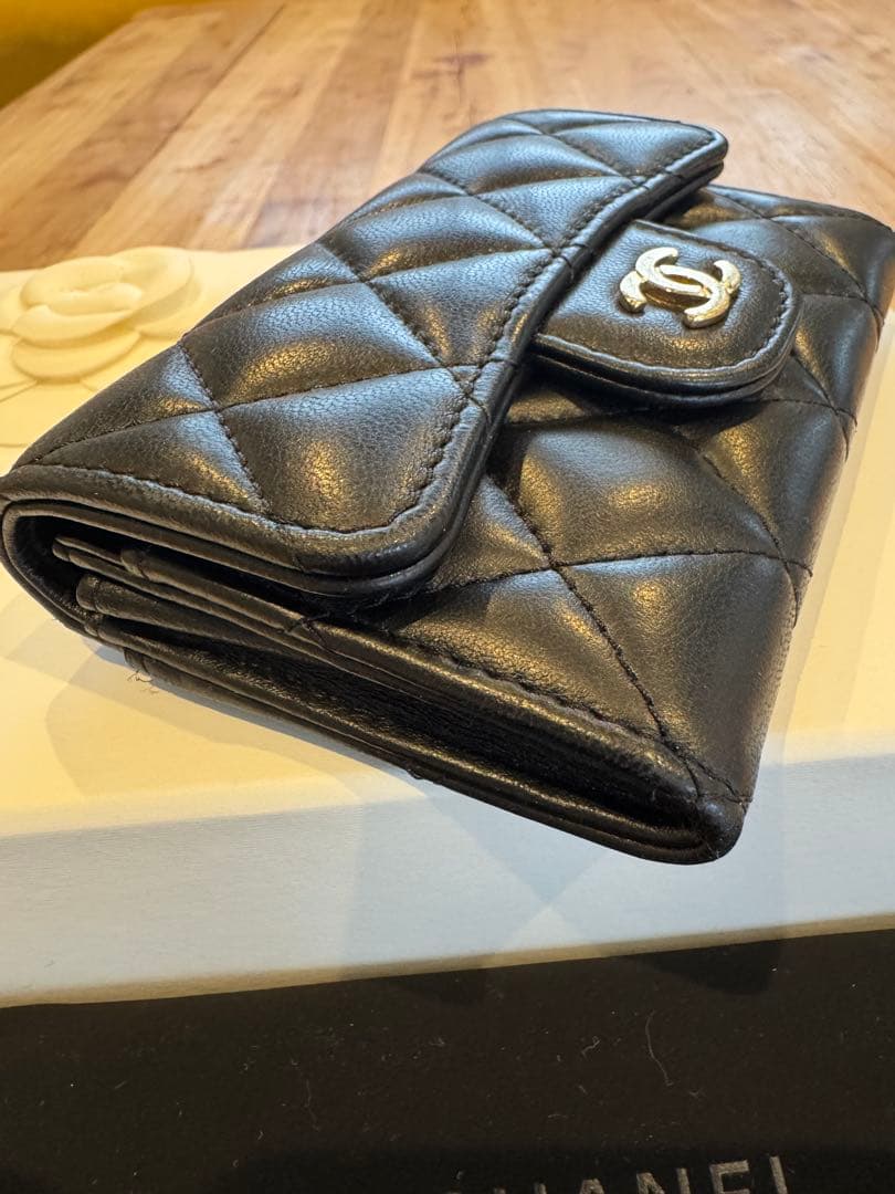 【美品】CHANEL シャネル 名刺入れ マトラッセ ブラック ラムスキン