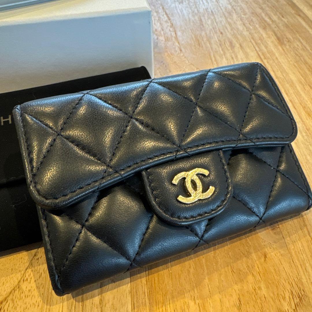 【美品】CHANEL シャネル 名刺入れ マトラッセ ブラック ラムスキン