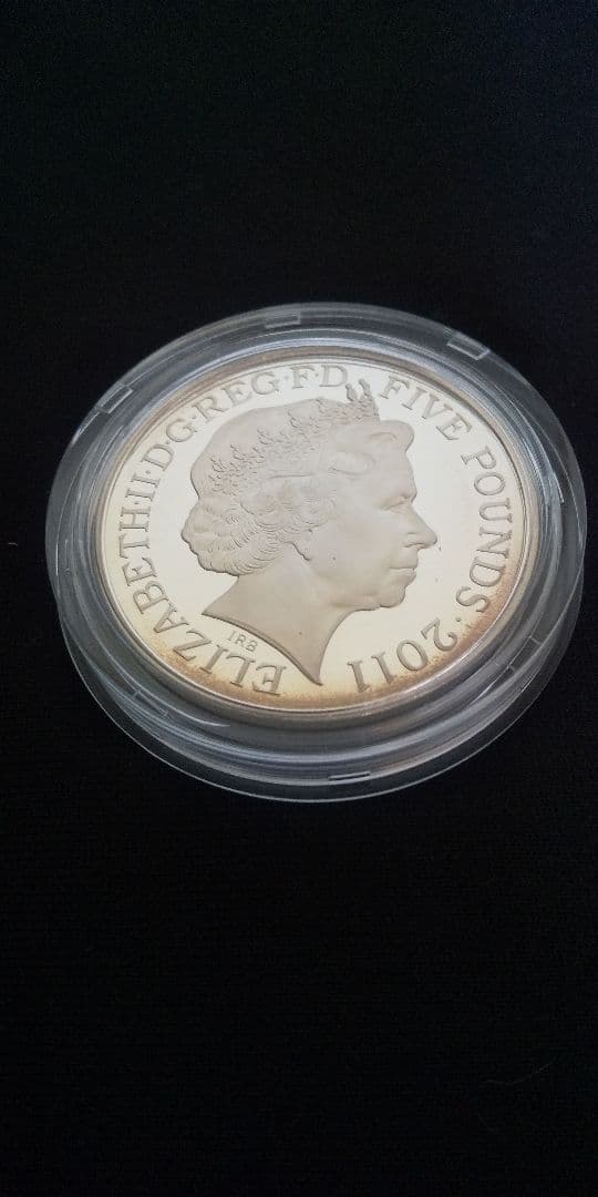 英国ウィリアム王子ご成婚記念 5ポンドプルーフ銀貨・白銅貨2種セット