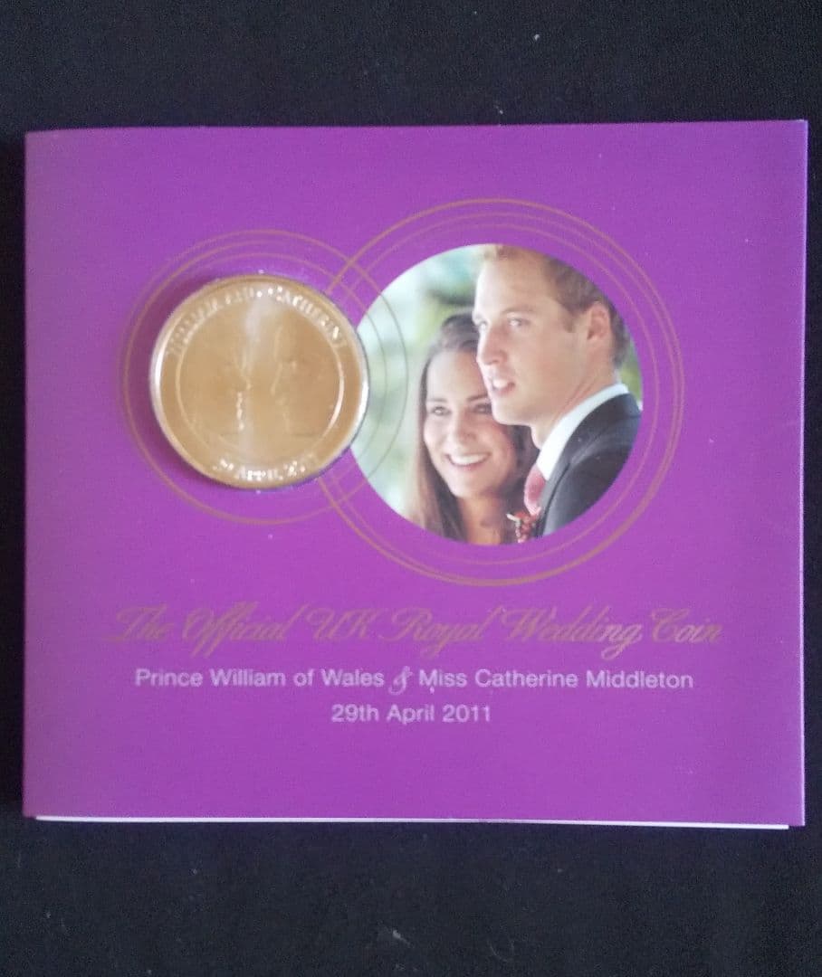 英国ウィリアム王子ご成婚記念 5ポンドプルーフ銀貨・白銅貨2種セット