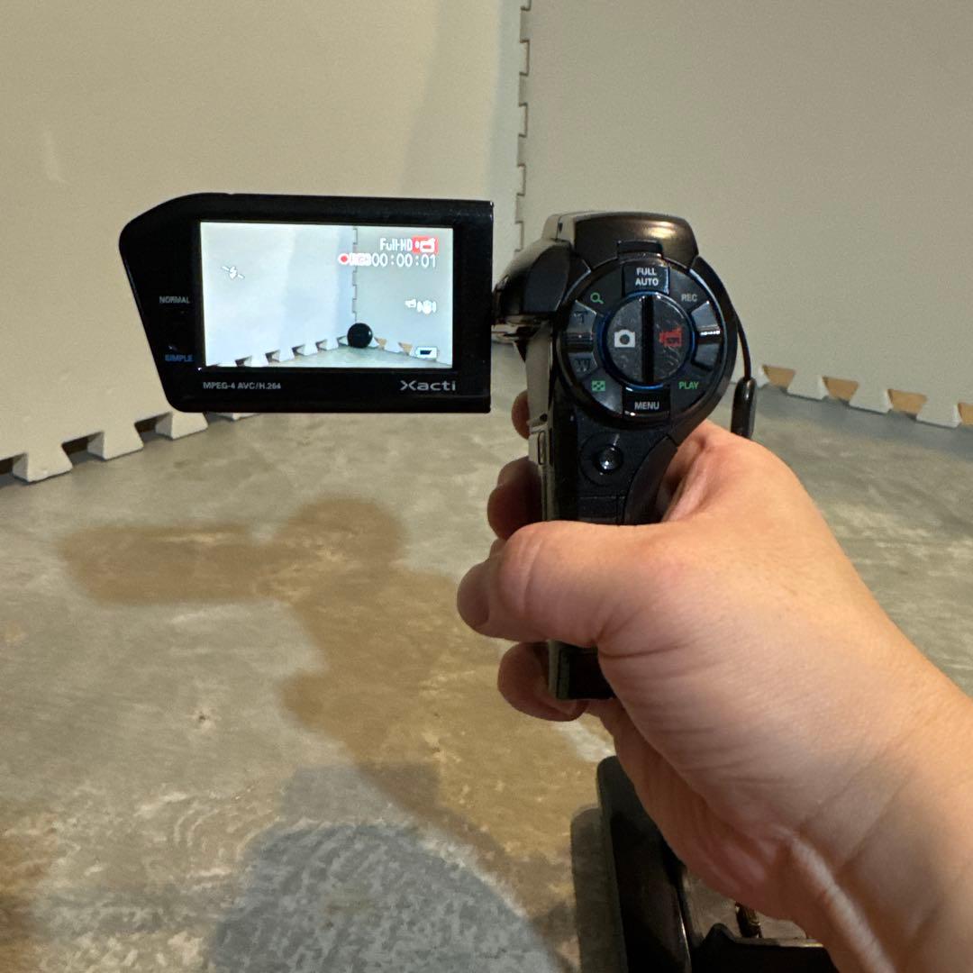 ビデオカメラ SANYO Xacti DMX-HD1000