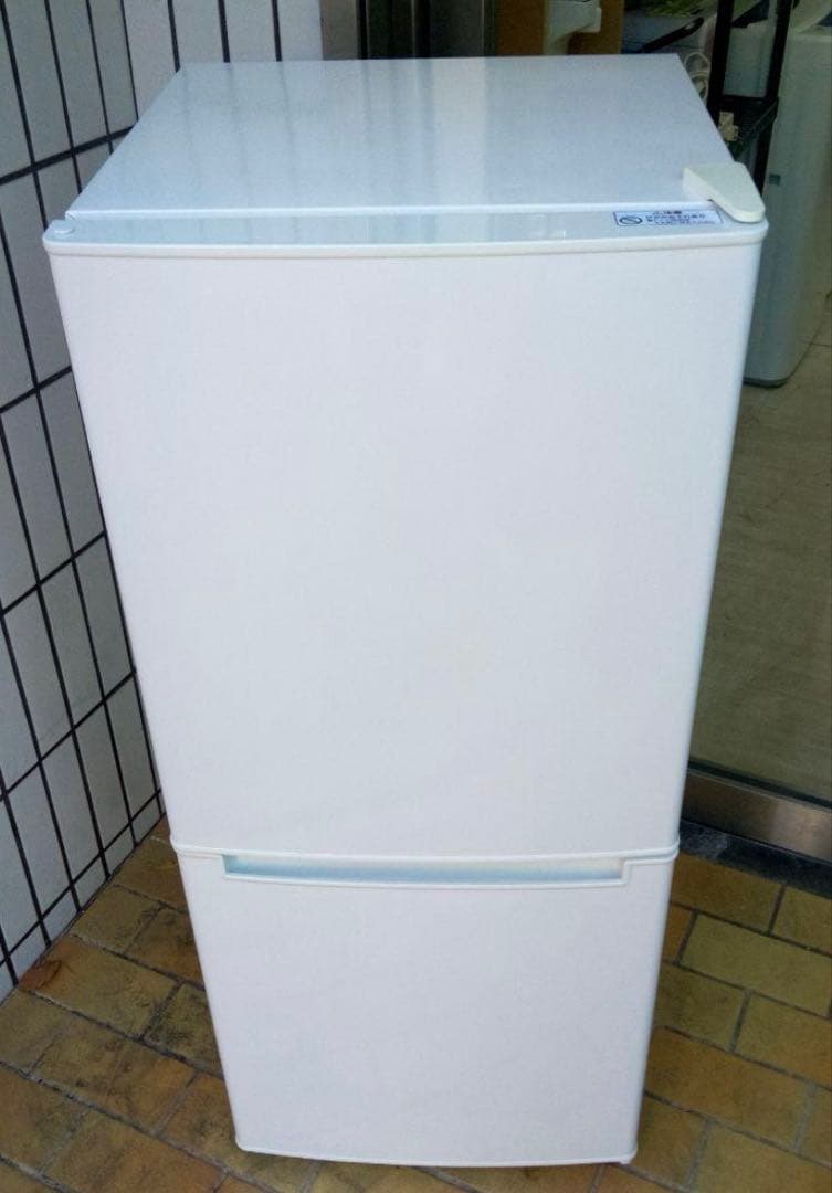 【アパレル商店】ニトリ NTR-106 2018年製 106L