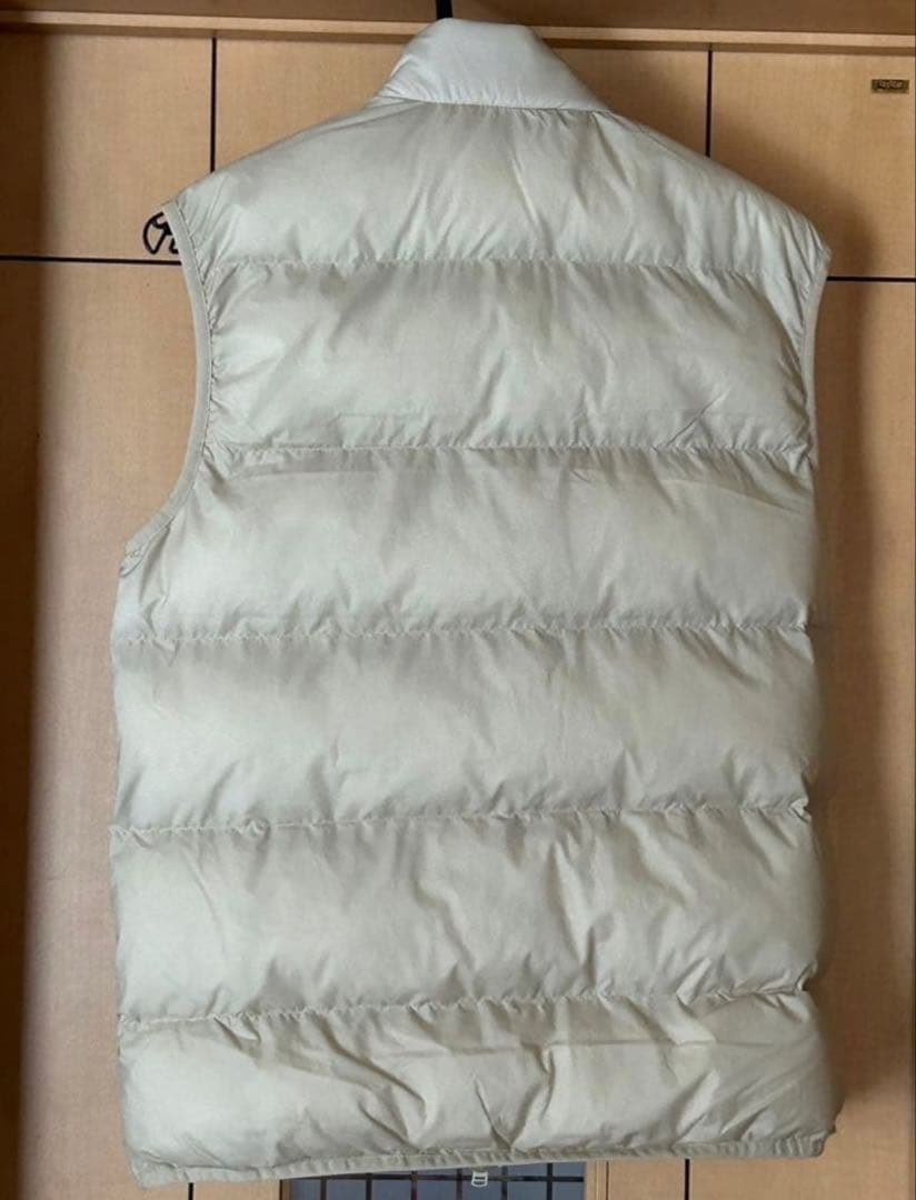 FRED PERRY ダウンベスト