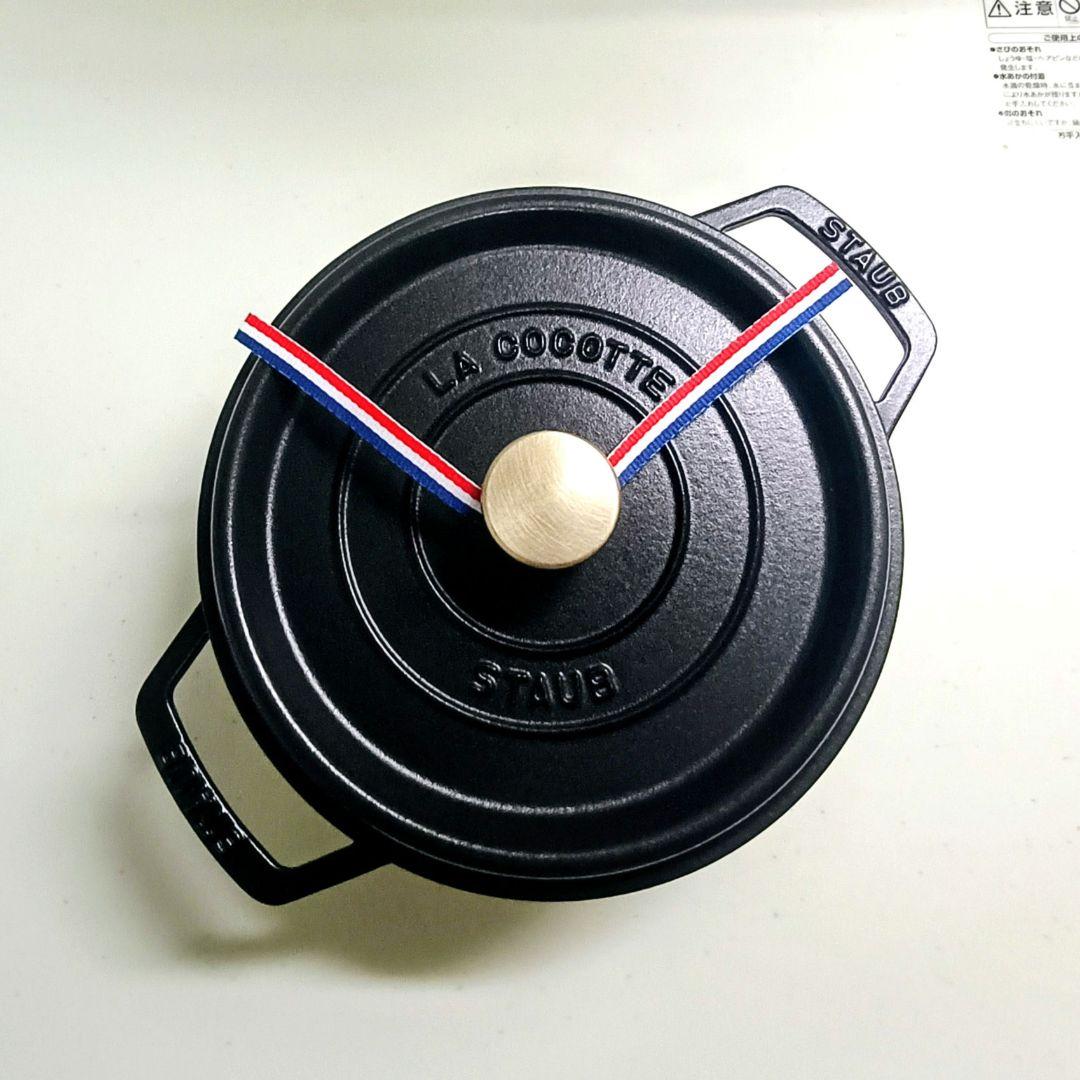 ストウブ　ココット　ラウンド　22センチ　黒