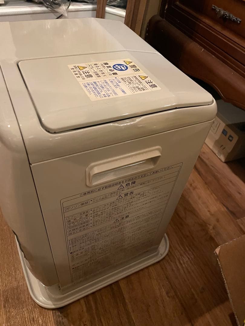 特価コロナFH-M2517Y白くて可愛い石油ファンヒータコジマ購入２年使用後保管