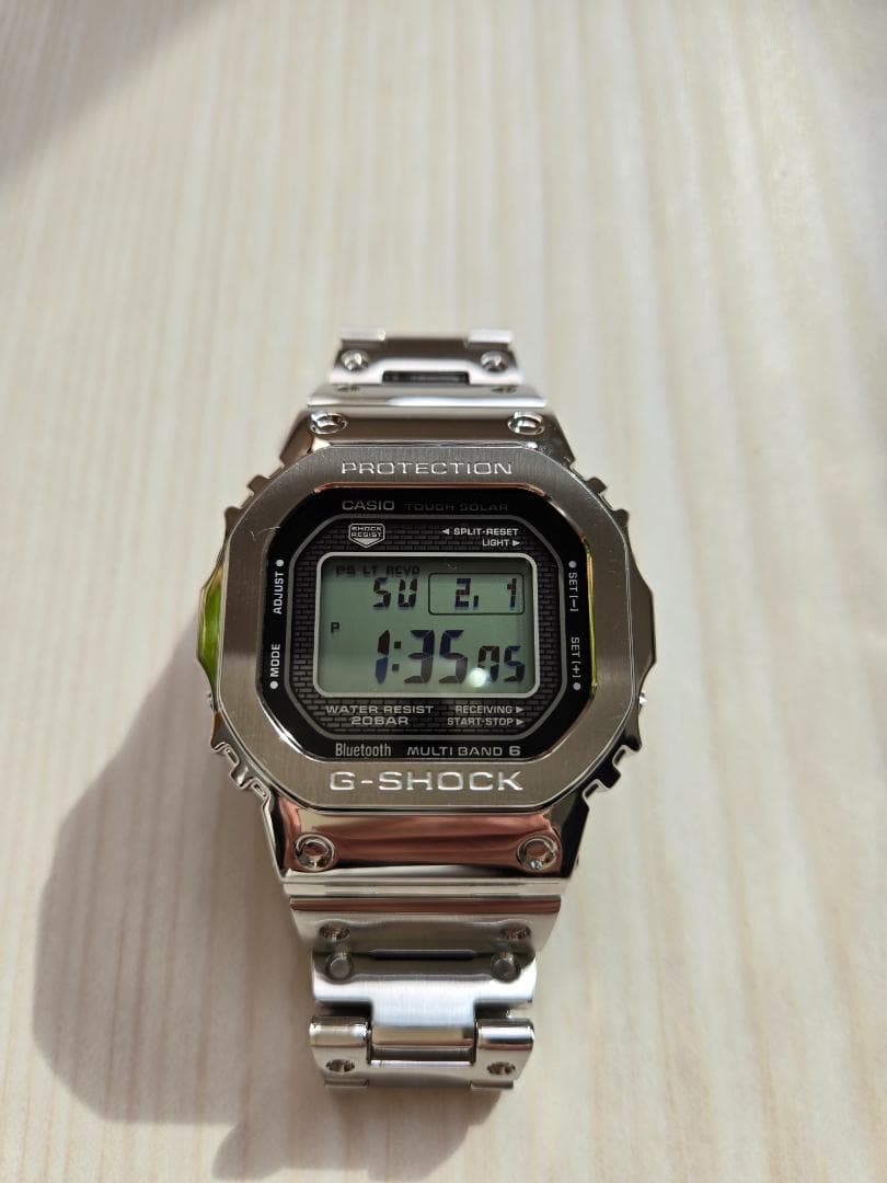 G-SHOCK GMW B5000D-1JF　保管用ポーチ他おまけつき