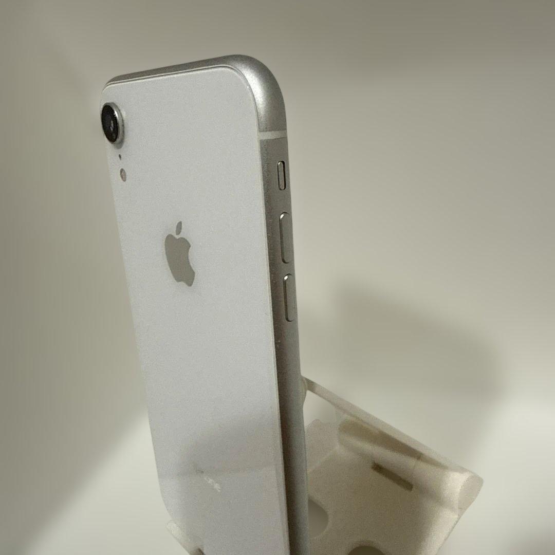 Apple iPhoneXR 64GB ホワイト 本体