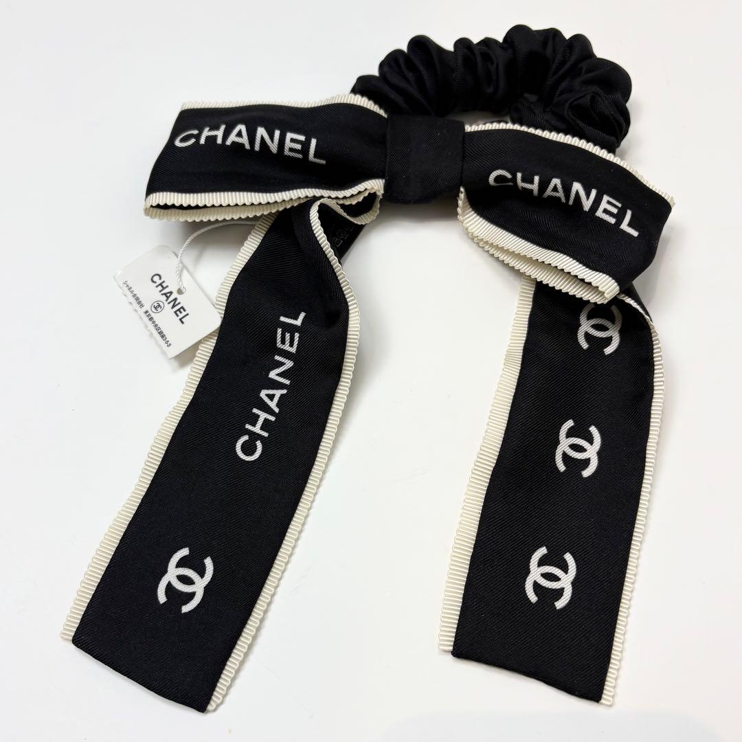 CHANEL ジェニー着用 未使用タグ有 ロゴシュシュ