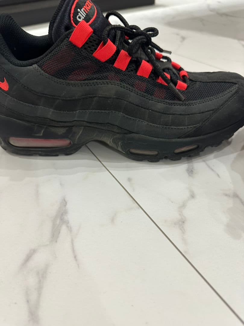 Air Max ブラック/レッド スニーカー