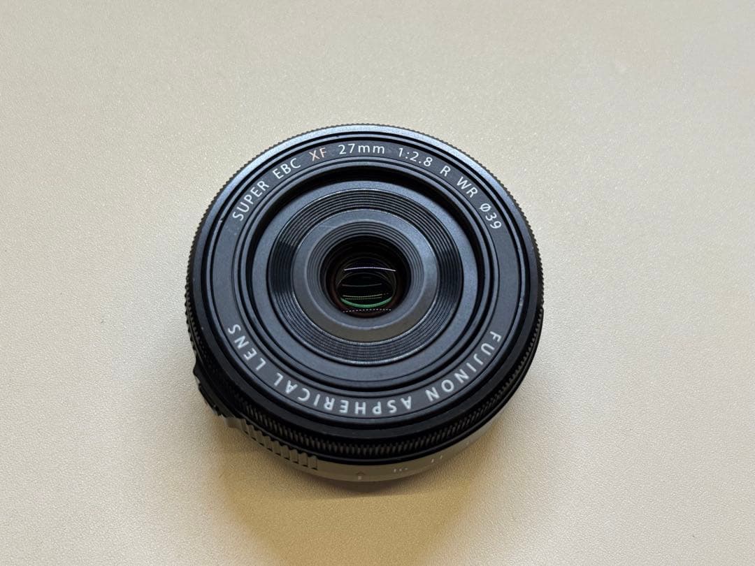 XF27mmF2.8 R WR (富士フイルム)