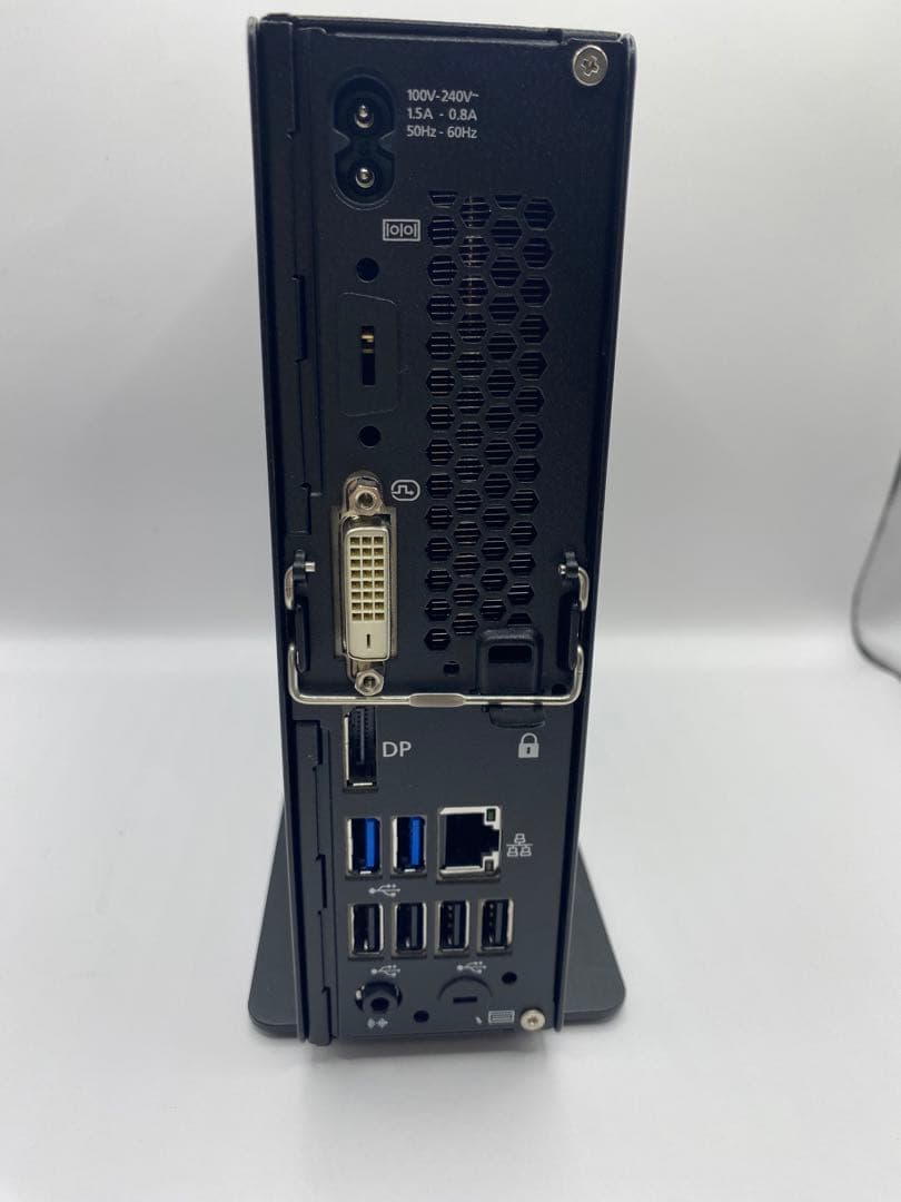 富士通ESPRIMO Q558/B i5-9500T 8GB 256GB　①