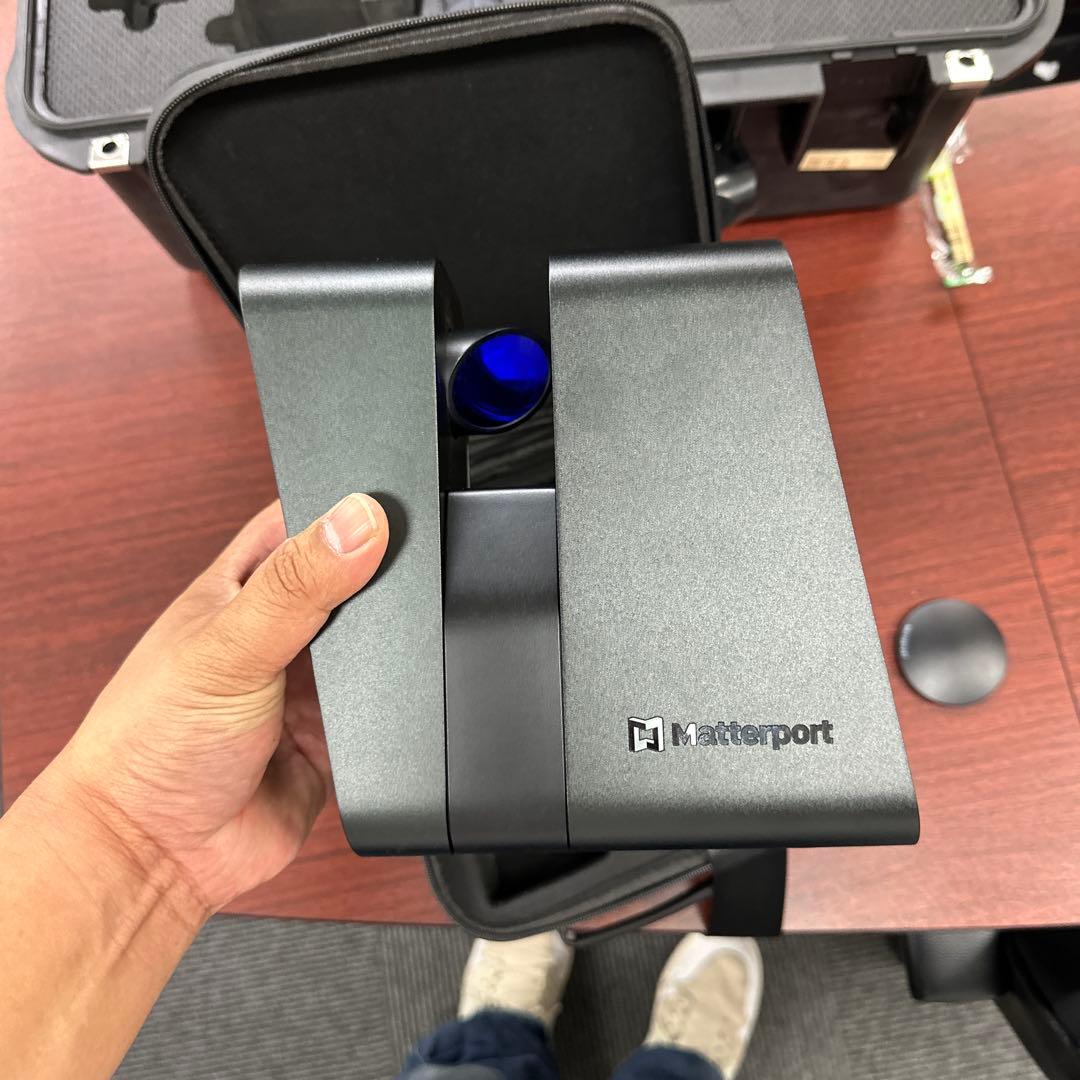 Matterport Pro3 3Dレーザスキャナー 本体　使用回数1回のみ
