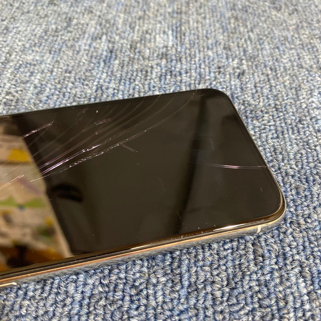 Apple iPhone X 64GB SIMフリー 73%