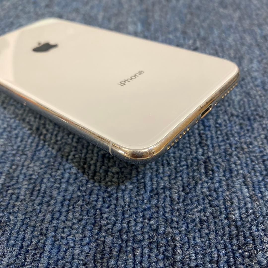 Apple iPhone X 64GB SIMフリー 73%
