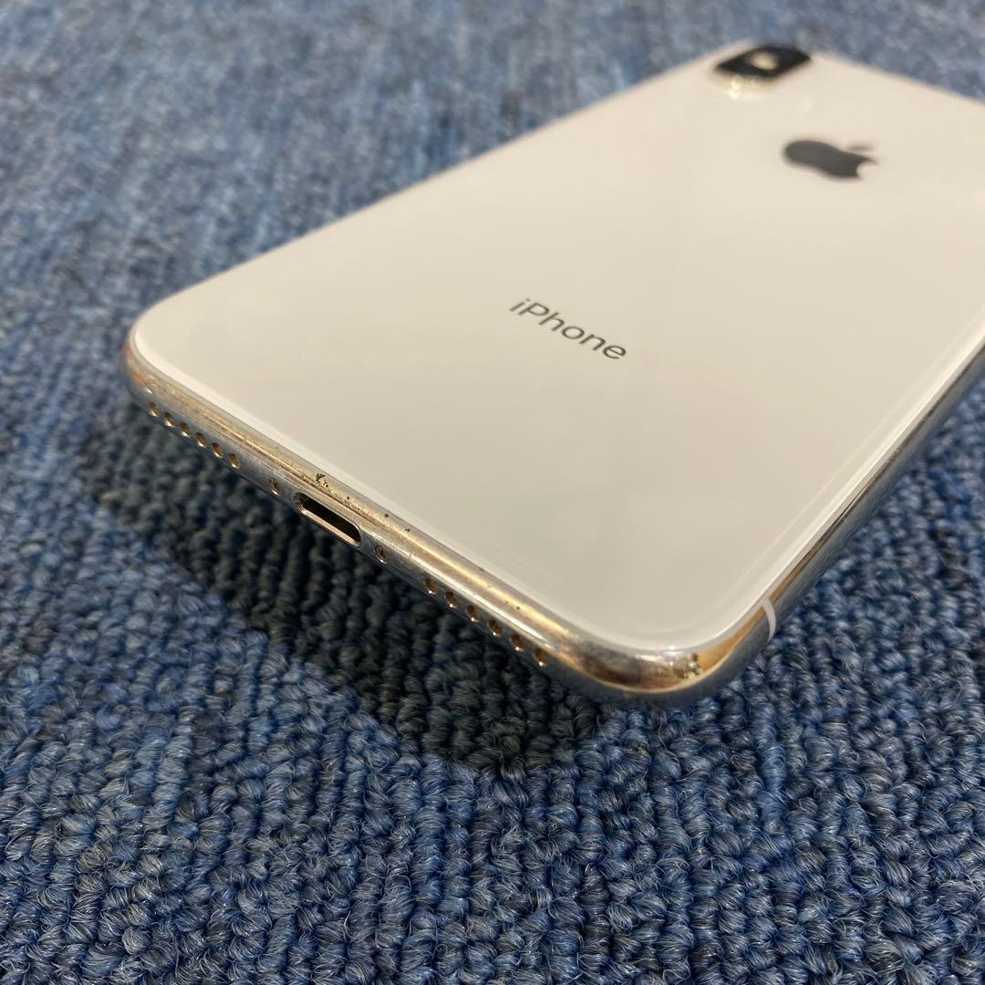 Apple iPhone X 64GB SIMフリー 73%