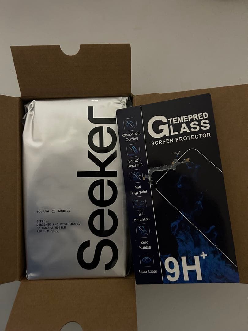 Solana mobile seeker　本体　新品未開封　フィルム付き