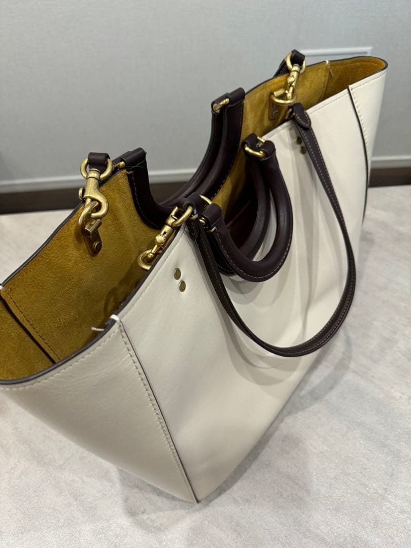 最終値下げ⭐︎COACH トート・カラーブロック 品番: CH592 B4CAH