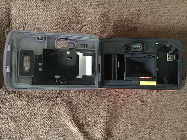 コンパクトカメラ