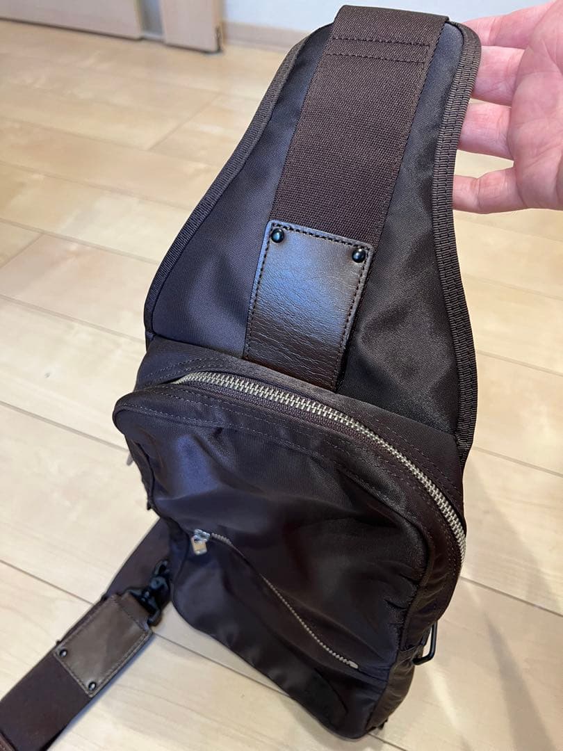 PORTER LIFT ワンショルダーボディバッグ ブラウン