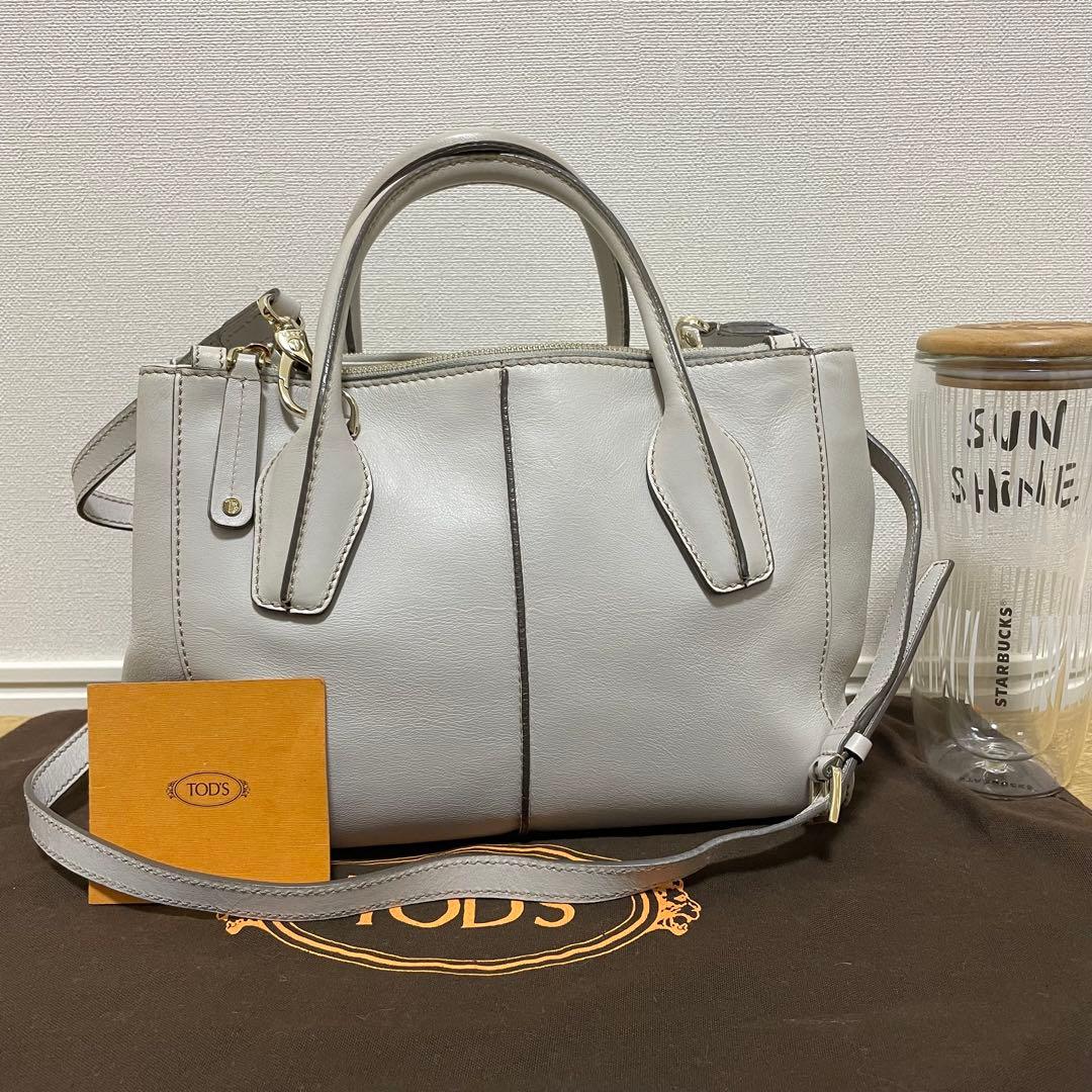 《美品》TOD’S （トッズ）レザー ハンドバッグ ライトグレー系