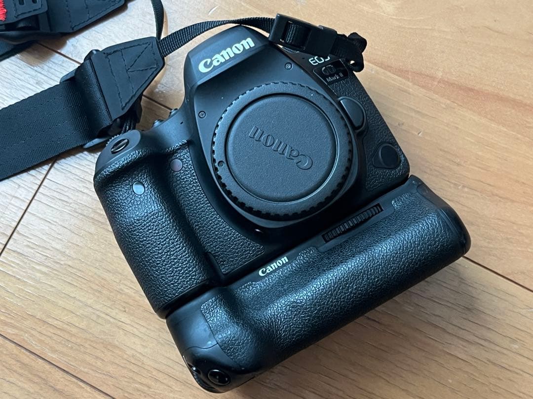 Canon eos 6D mark II （おまけ付き）