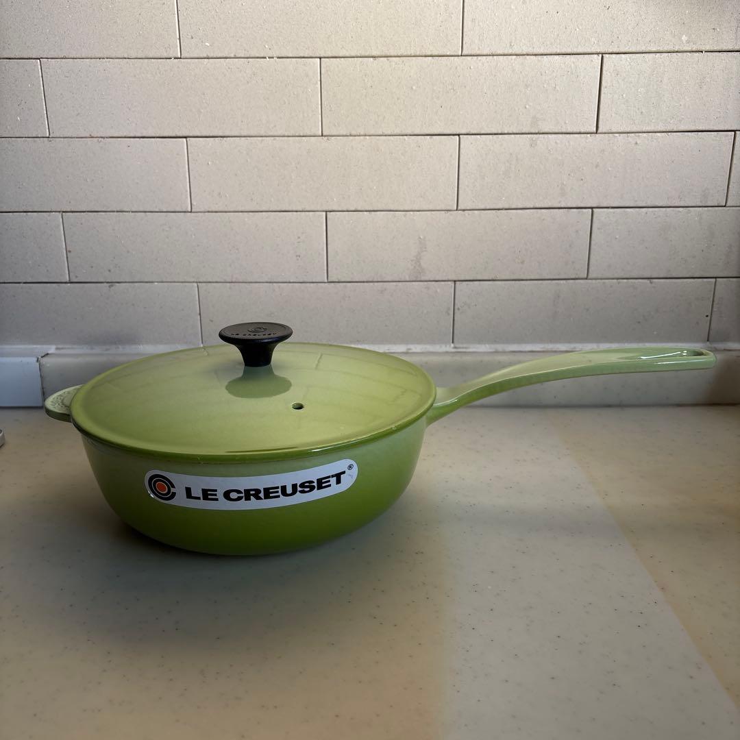 LE CREUSET ソーシエ２１センチ