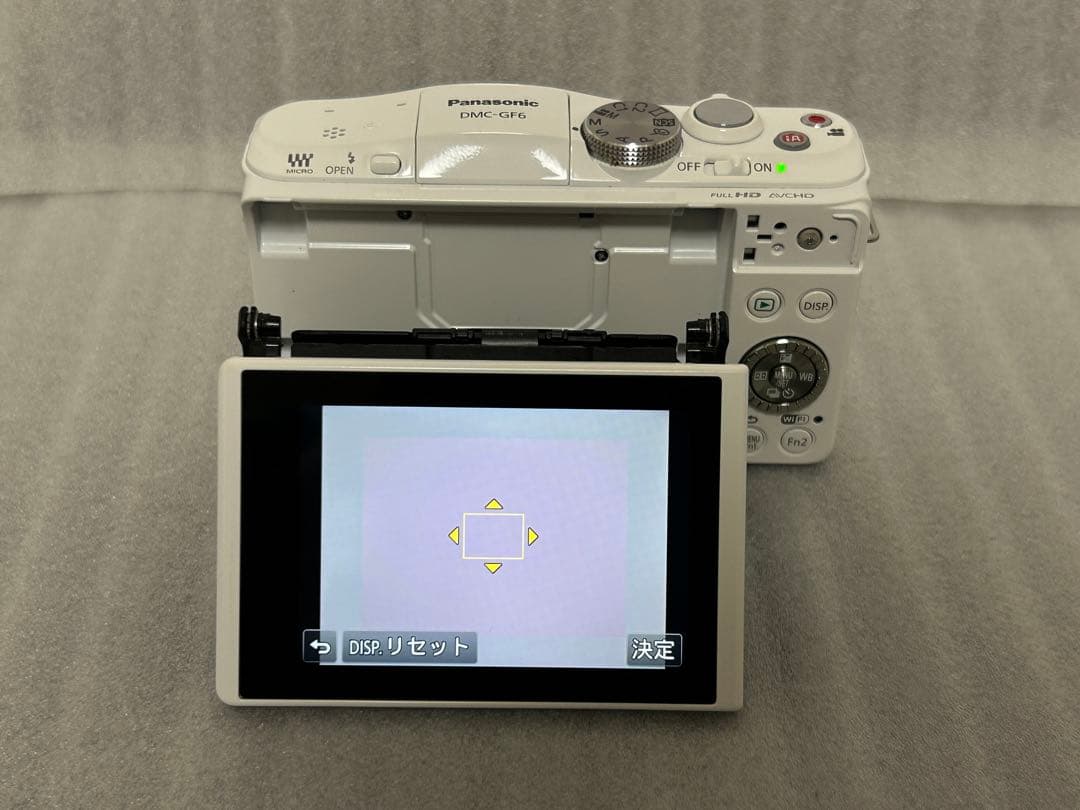 LUMIX DMC-GF6 ホワイト 充電器付き　252