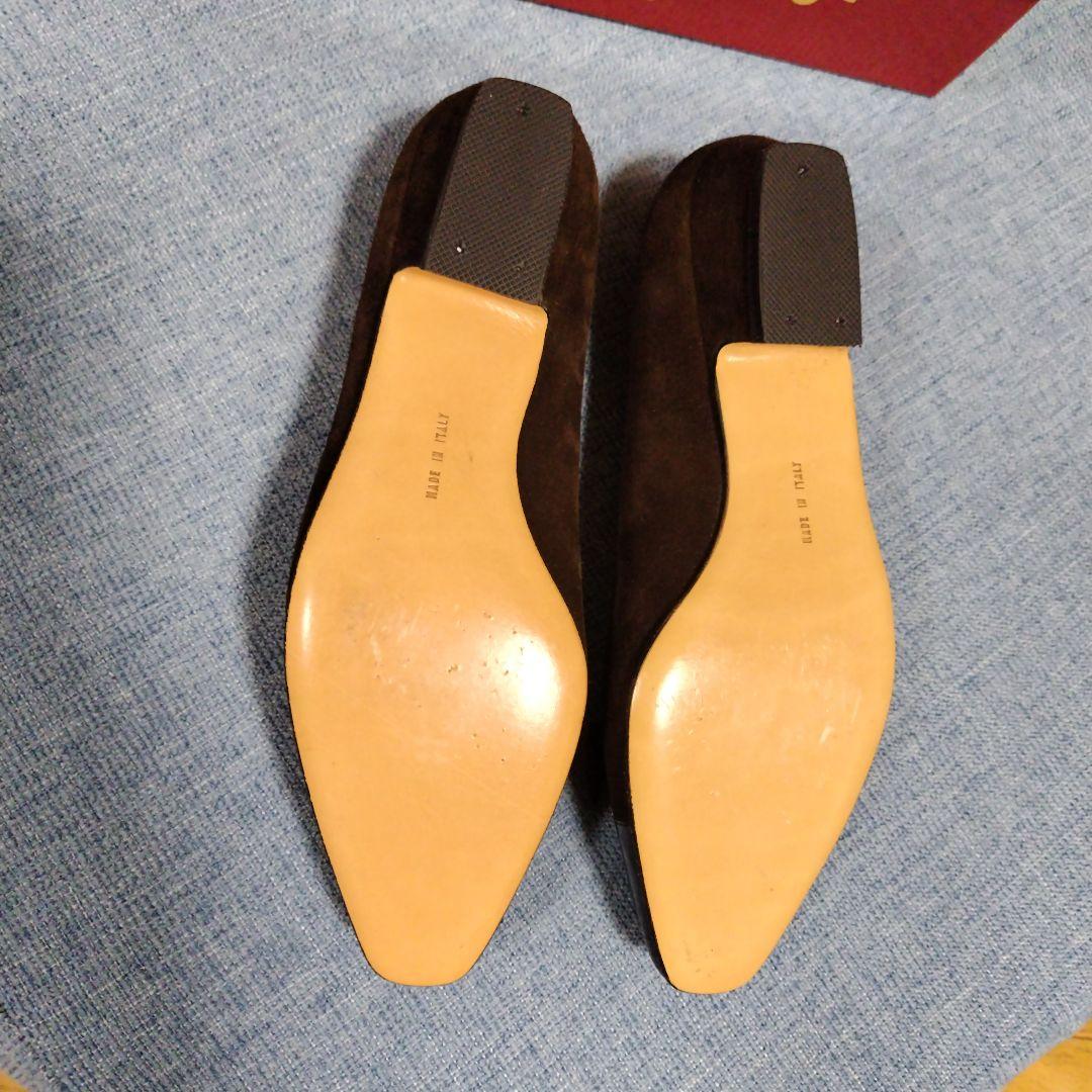 Ferragamo ツーカラー異素材 つま先黒エナメル/茶スエード7C 新品稀