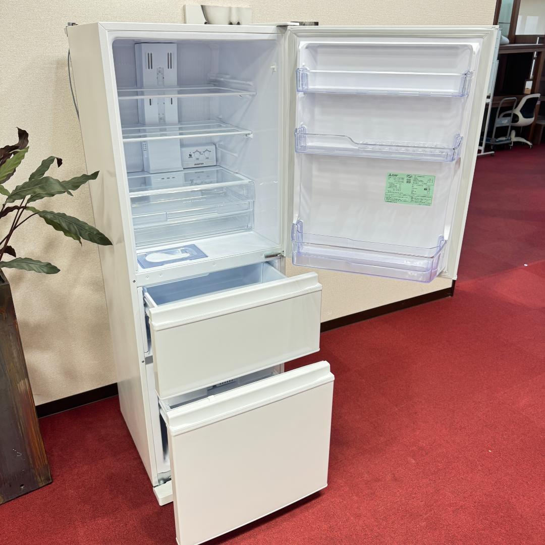 東京23区送料無料　超美品三菱3ドア冷蔵庫330L　2024年製　製氷有