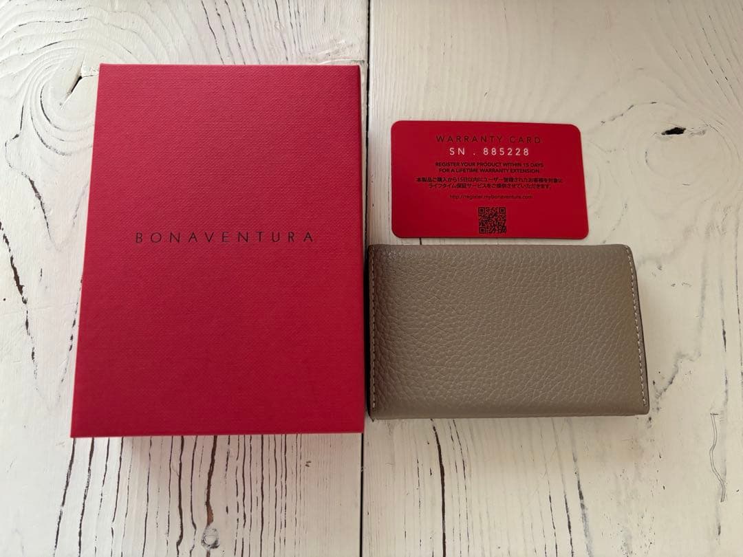 ボナベンチュラ ビジネスカードケース シュリンクレザー 名刺入れ グレージュ売切