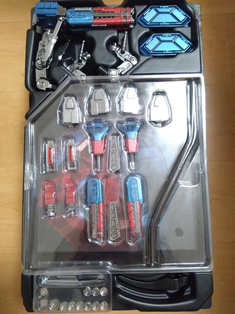 ホットトイズ　アイアンパトリオット