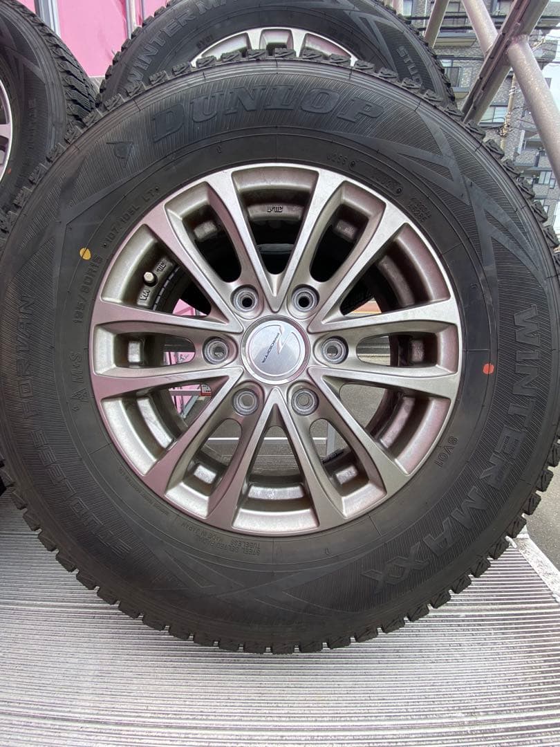 七つの傷の男さま専用　　ウェッズ　プロディータ　195/80R15 スタッドレス