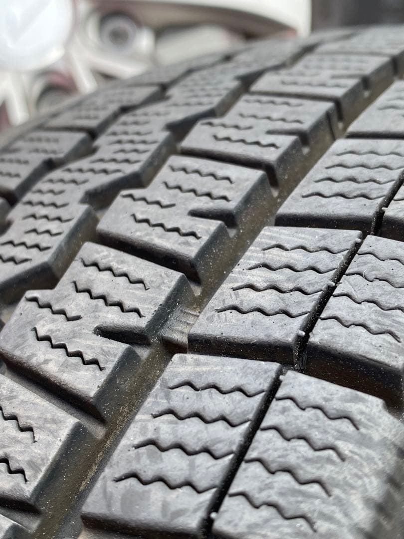 七つの傷の男さま専用　　ウェッズ　プロディータ　195/80R15 スタッドレス