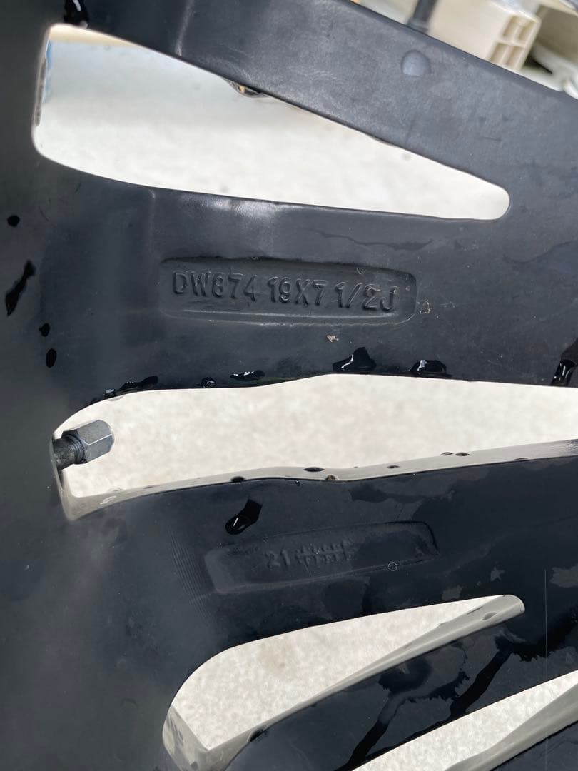 最終値下げ❗️美品AMEシャレンXR-75★19インチ4本