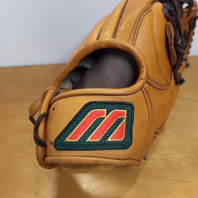 ミズノ 日本製 スプシオン Mマークラベル 赤ビュー 外野用 軟式グローブ