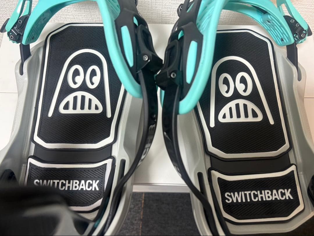 SWITCHBACK スノーボードビンディング ターコイズ/ブラック
