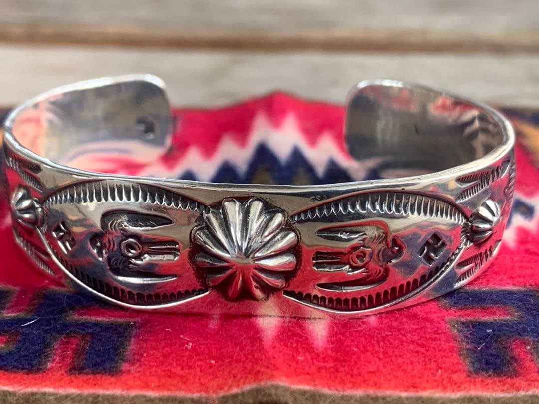 ラリースミス SHELL BRACELET 廃盤　スワティカ　サンダーバード