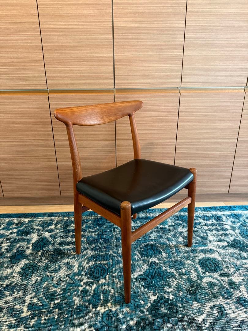 ハンス J. ウェグナー W2 チェア 北欧ヴィンテージ ブラックレザー