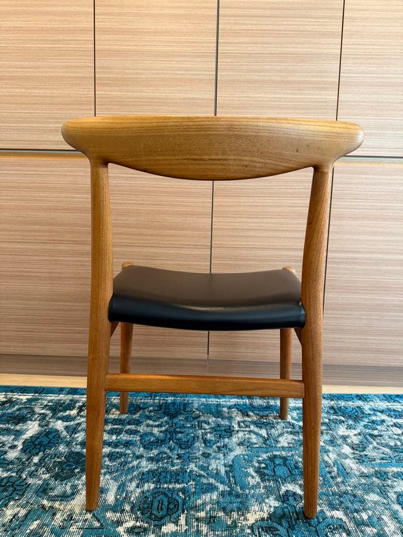 ハンス J. ウェグナー W2 チェア 北欧ヴィンテージ ブラックレザー