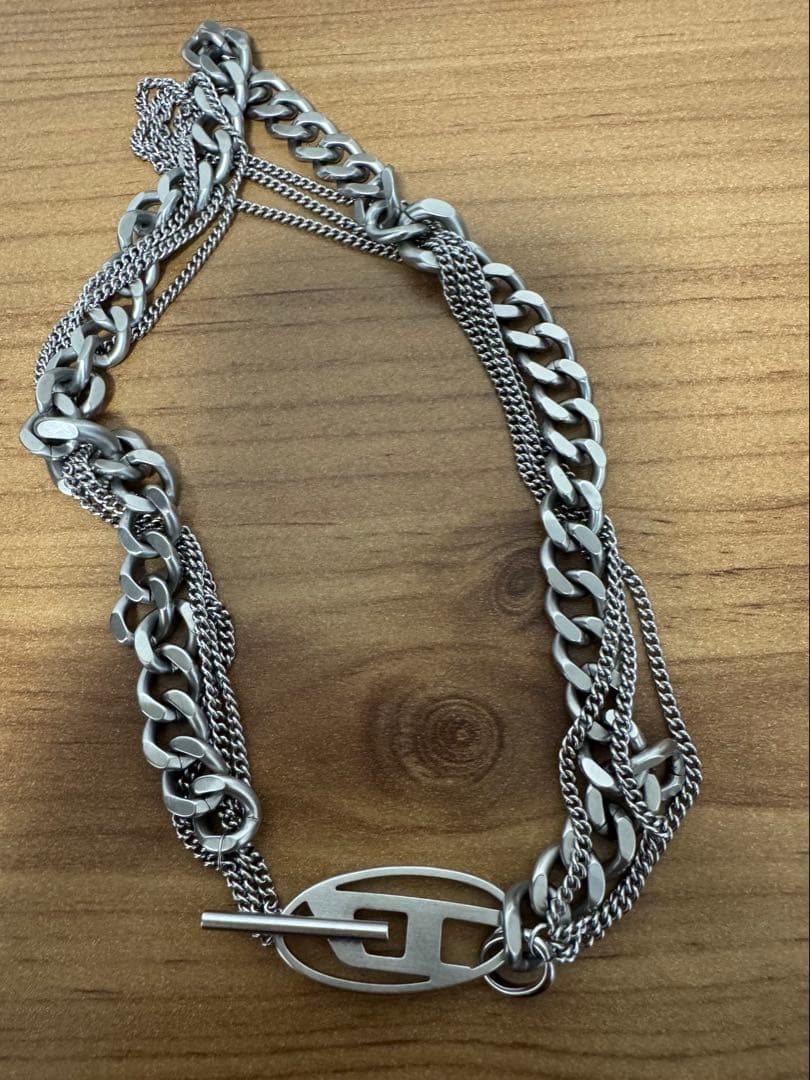DIESEL ディーゼルネックレス新作シルバー