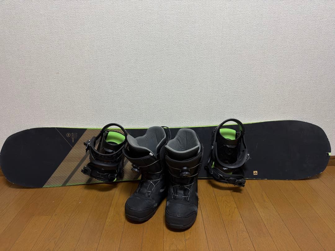 NIDECKER スノーボード 3点セット＋上下スキーウェア スノボセット