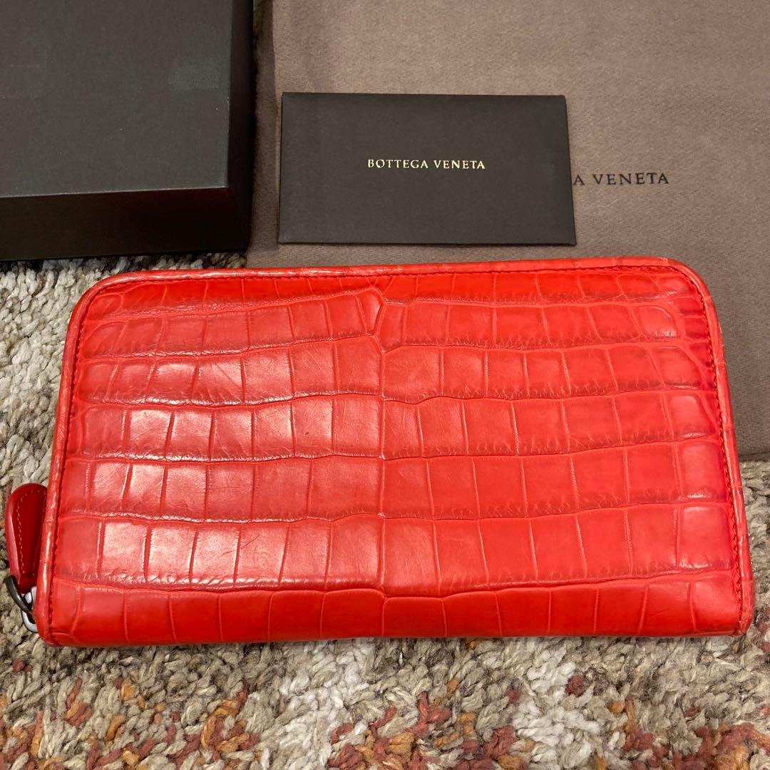 jt様　　　Bottega Veneta レッド 長財布　クロコ