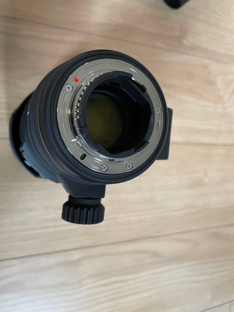 SIGMA 70-200mm F2.8 Nikonマウント