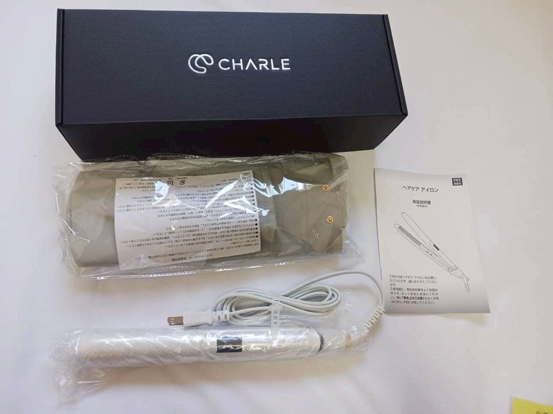 E☆CHARLE ヘアアイロン ホワイト