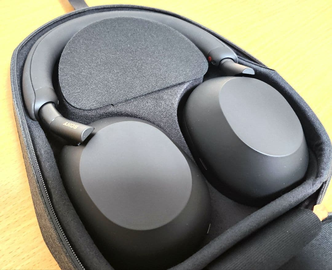 SONY　WH-1000XM5　ワイヤレスヘッドホン