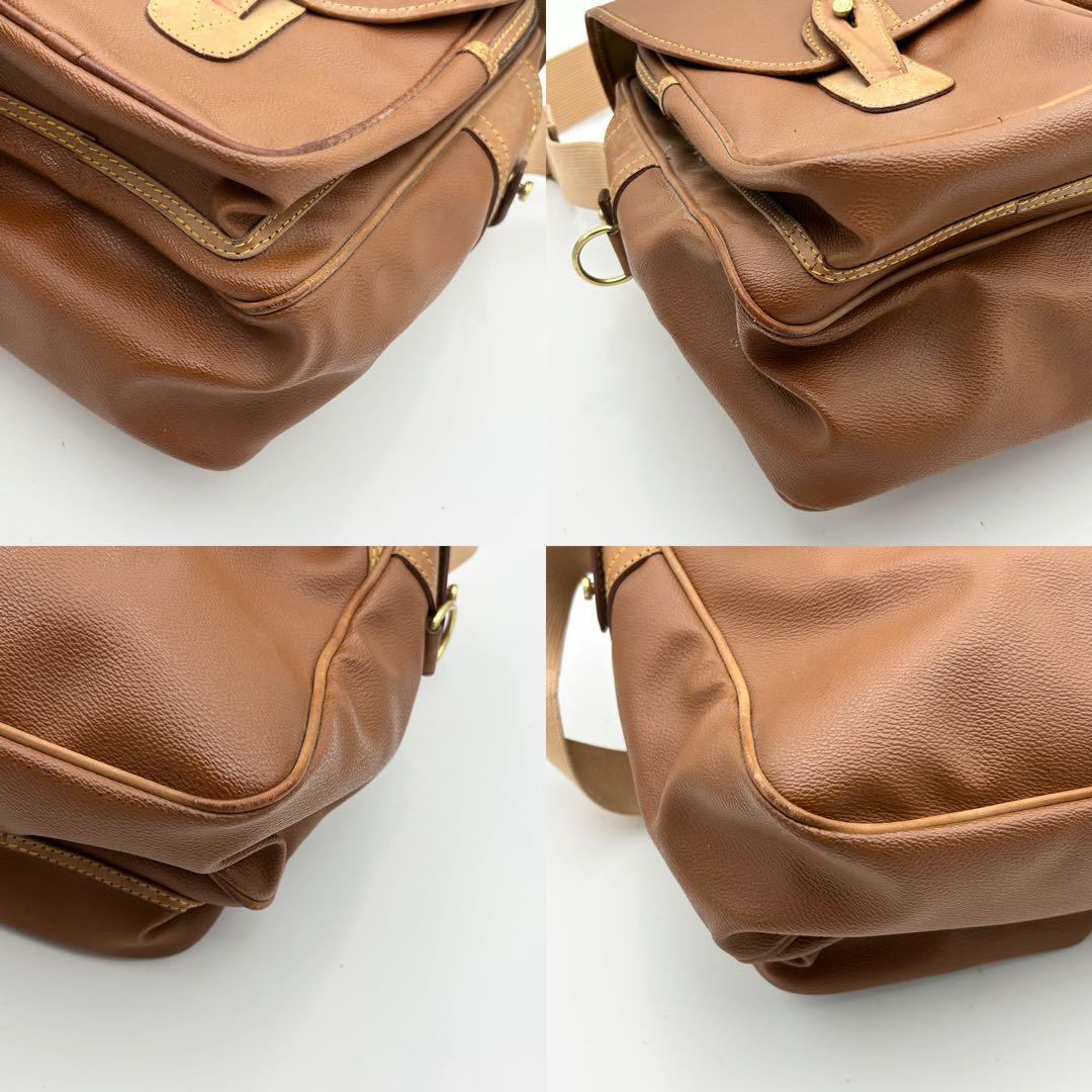 ハンティングワールド ショルダーバッグ メッセンジャー キャリーオール 斜め掛け