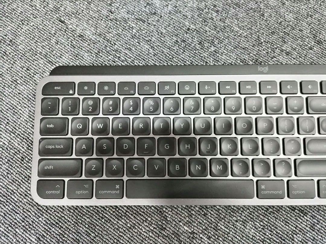 ① Logicool MX Keys S (Mac用) ロジクール KX800