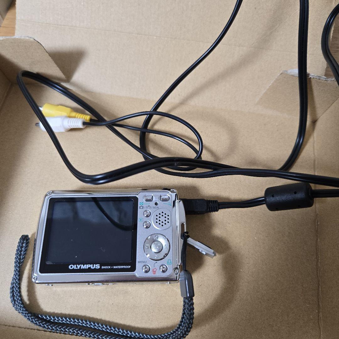 オリンパス　デジタルカメラ　ミュー　μ720 SW