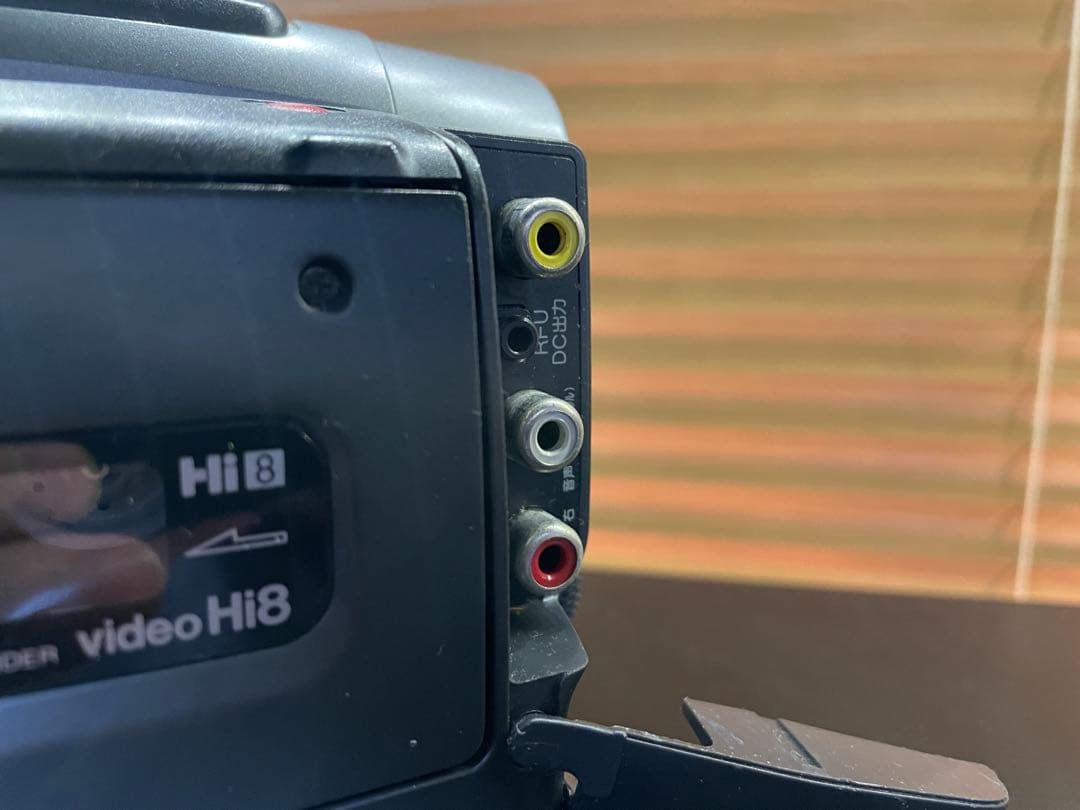 SONY ハンディカム　CCD-TRV90 動作品　Hi8のダビング用に